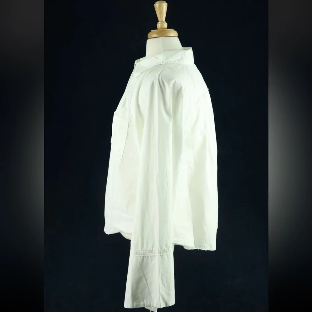 Free People We The Free White Cropped Long Flare Sleeve Button Up Size Medium - Picture 4 of 6